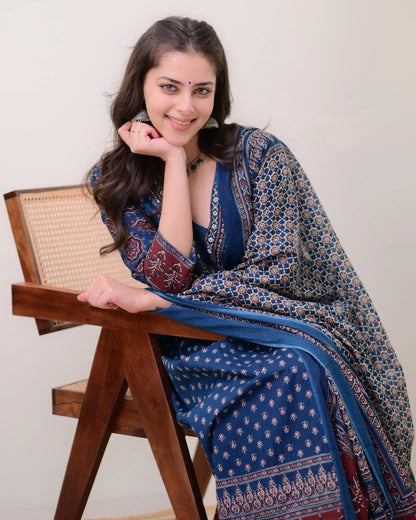 KLOSIA Women Printed Anarkali Kurta and Pant Set with Dupatta (in, Alpha, L, Teal Blue)